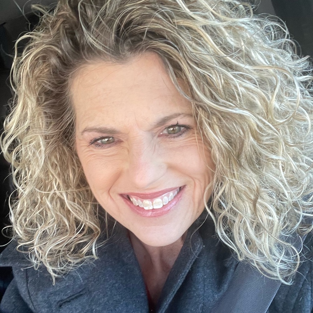 Meet your Posher, Dawn